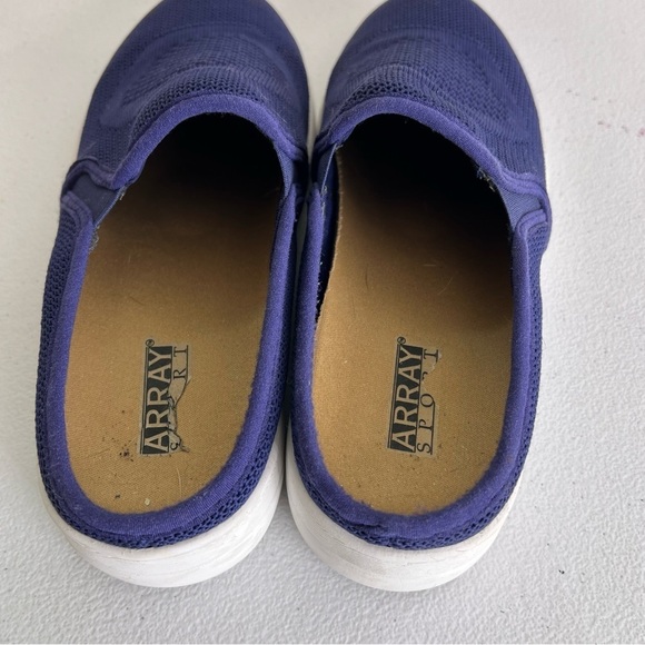 Array sport slip on knit stretch blue size 8 - Picture 2 of 6